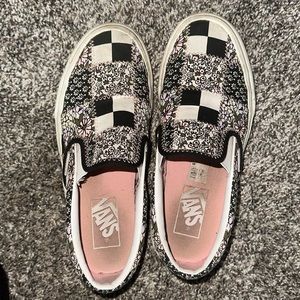 Vans Shoes - Women’s